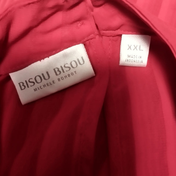 Bisou Bisou Red Sheer Blouse / Size 2X - Picture 5 of 8